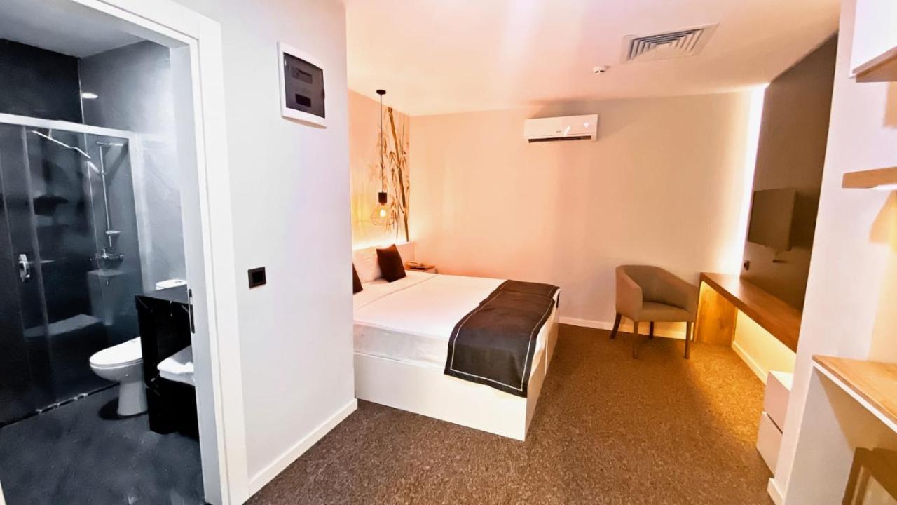 Luis Otel Izmir Exteriör bild