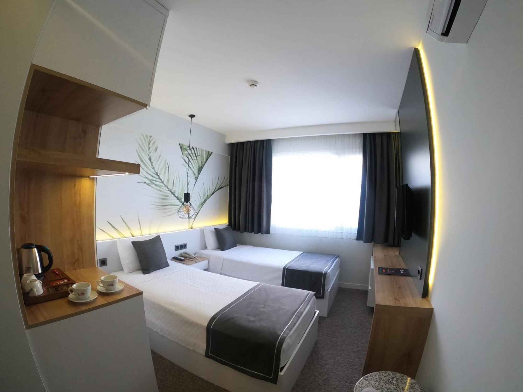 Luis Otel Izmir Exteriör bild