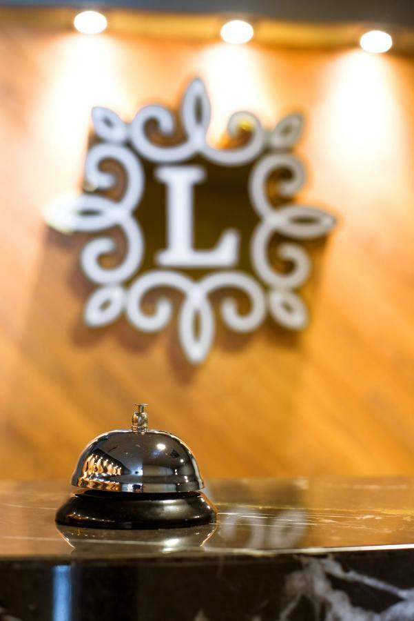 Luis Otel Izmir Exteriör bild